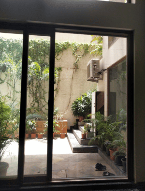 pleated mosquito mesh door
